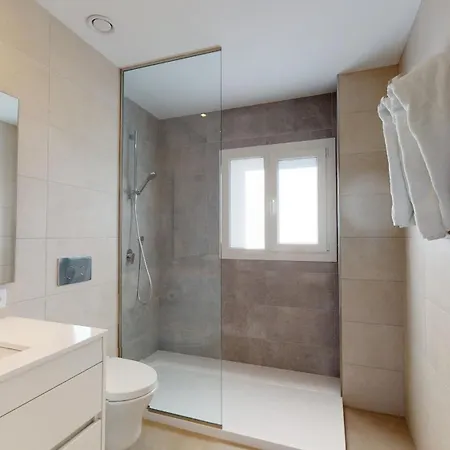 Souvenir By On Travel Apartment Oliva